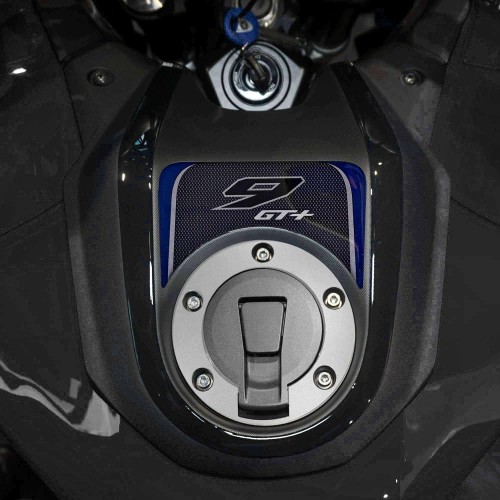                             Adhesivo 3D para el depósito de la moto, compatible con la Yamaha Tracer 9 GT+ 2026
                          