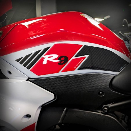 Autocollants de protection latérale du réservoir compatibles avec la Yamaha R9 2025-2026