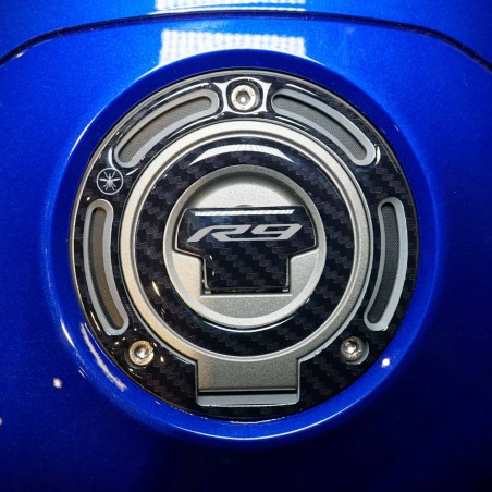 Autocollant 3D de protection du bouchon de réservoir compatible avec la Yamaha R9 2025-2026