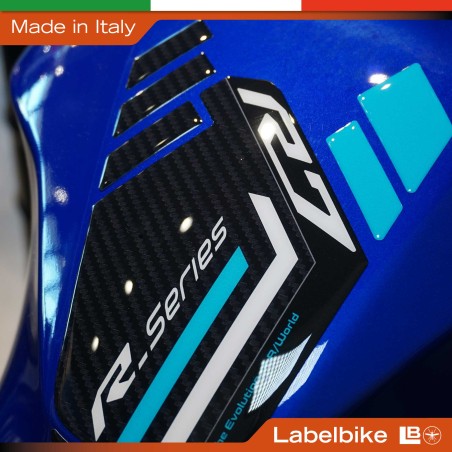 Paraserbatoio moto Adesivo resinato 3D compatibile con Yamaha R7 2026