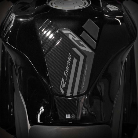 Paraserbatoio moto Adesivo resinato 3D compatibile con Yamaha R7 2026
